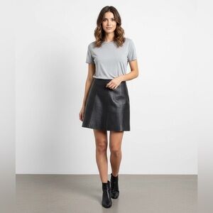 Veda Black Mini Skirt